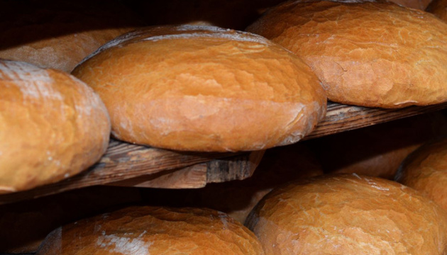 Хліб ручної роботи і — тільки на букових дровах (ФОТО)